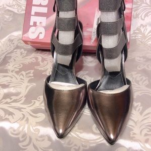 Style Charles Pewter-Me Heels